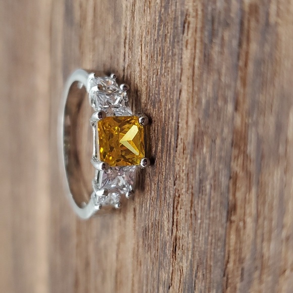 Citrine yellow dandy ring sterling Size 8 R203 - Picture 1 of 3